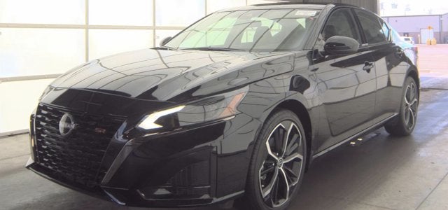 2025 Nissan Altima SR--IN TRANSIT