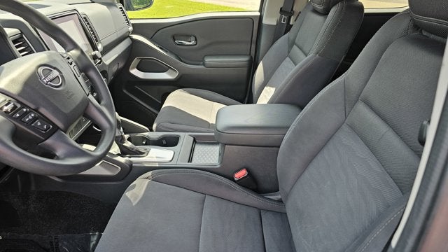 2023 Nissan Frontier SV--V6--EXTENDED CAB