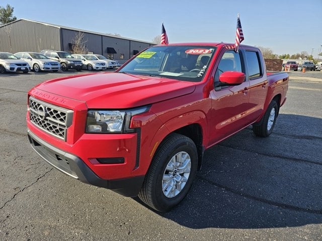 2023 Nissan Frontier SV--V6-LOW MILES- CREW CAB. 2 WHEEL DRIVE. WELL EQUIPPED