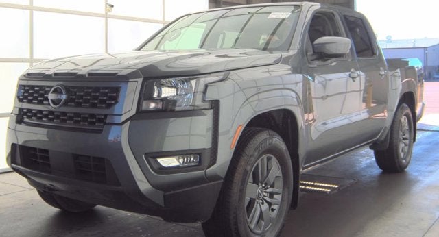 2025 Nissan Frontier SV-LOW MILES--THATS RIGHT, 553 MILES!!