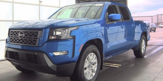 2024 Nissan Frontier SV--LOW MILES--V6 QUAD CAB