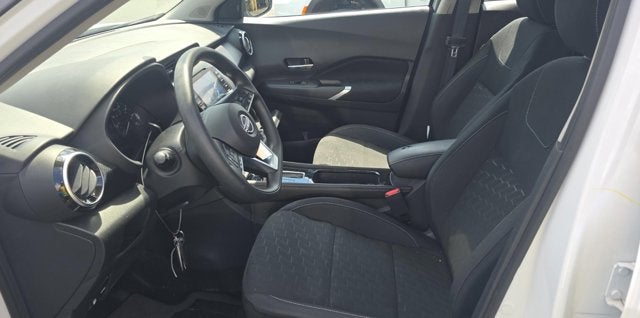 2024 Nissan Kicks SV--SALE-$22,995. SALE