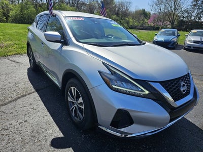 2023 Nissan Murano S--keyless Entry, Back Up Camera And Push Button Start.