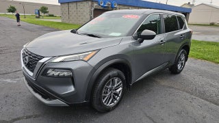 2023 Nissan Rogue $20,000.--ALL WHEEL DRIVE