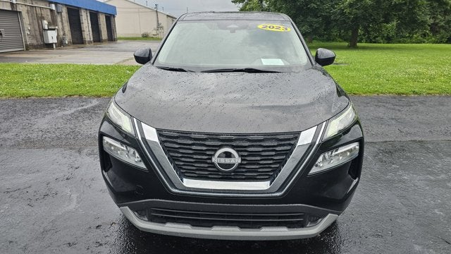2023 Nissan Rogue SV--ALL WHEEL DRIVE--ONLY 31,606 MILES