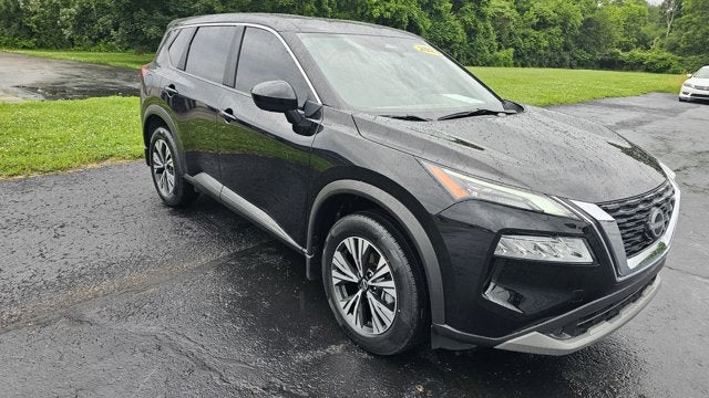 2023 Nissan Rogue SV--ALL WHEEL DRIVE--ONLY 31,606 MILES