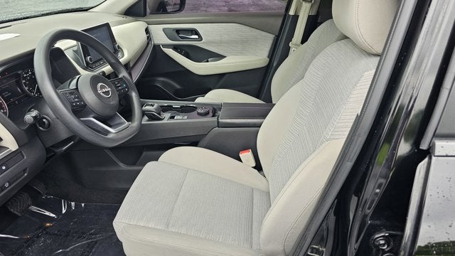 2023 Nissan Rogue SV--ALL WHEEL DRIVE--ONLY 31,606 MILES