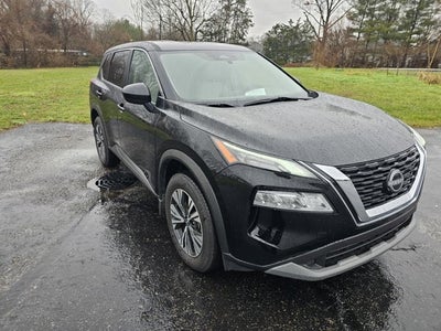 2023 Nissan Rogue SV--ALL WHEEL DRIVE--LOW, LOW MILES-REMOTE STARTER
