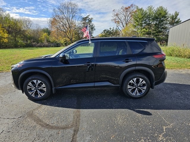 2023 Nissan Rogue SV--ALL WHEEL DRIVE-LOW, LOW MILES